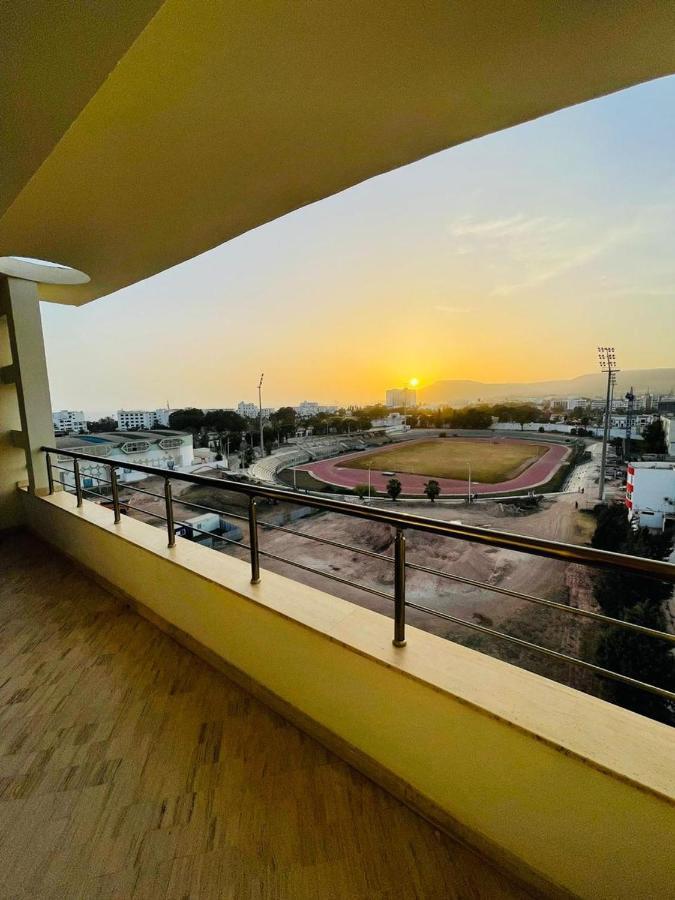 Very Near The Center & Appartement