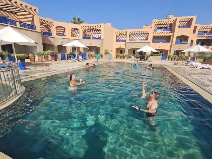 Paradis Pieds Dans L'eau - Superbe