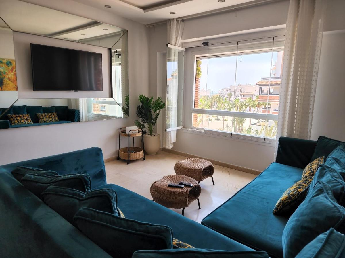 Luxe, Soleil Et Confort Vue Pour Famille *