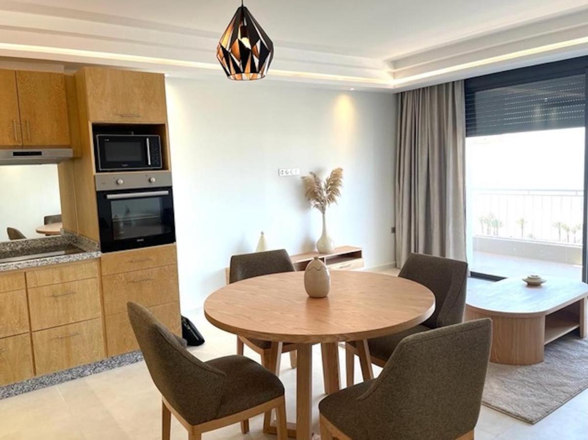 Appartement Luxury 105sqm Terrace Seafront