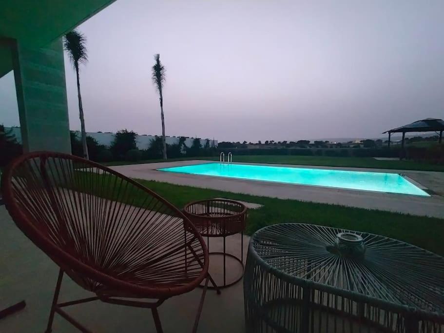 Splendide Anarouz Avec Piscine Villa