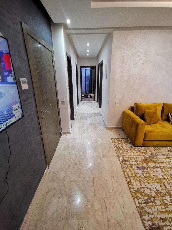 Bay Apartment *
