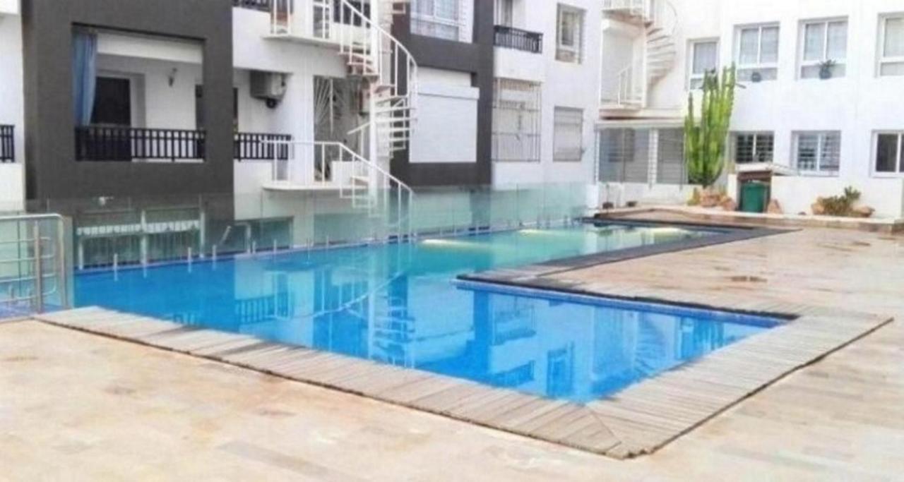 Apartment Spacieux Avec Piscine *