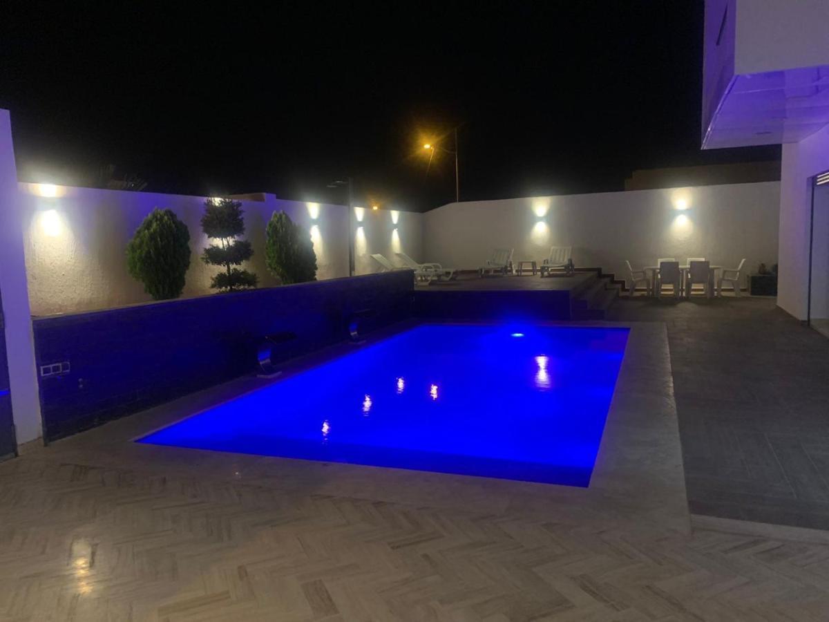 Con Piscina Centro De * Agadir