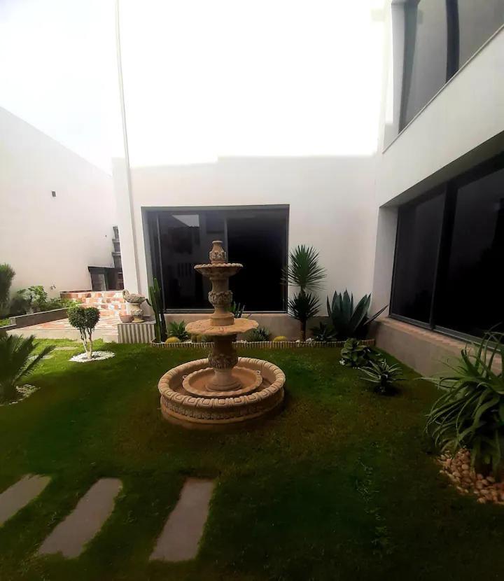 Con Piscina Centro De