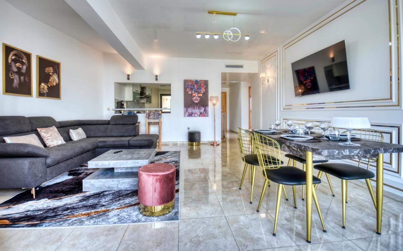 Paternelle Palace - Luxe - 4 Or 5 Pax Appartement