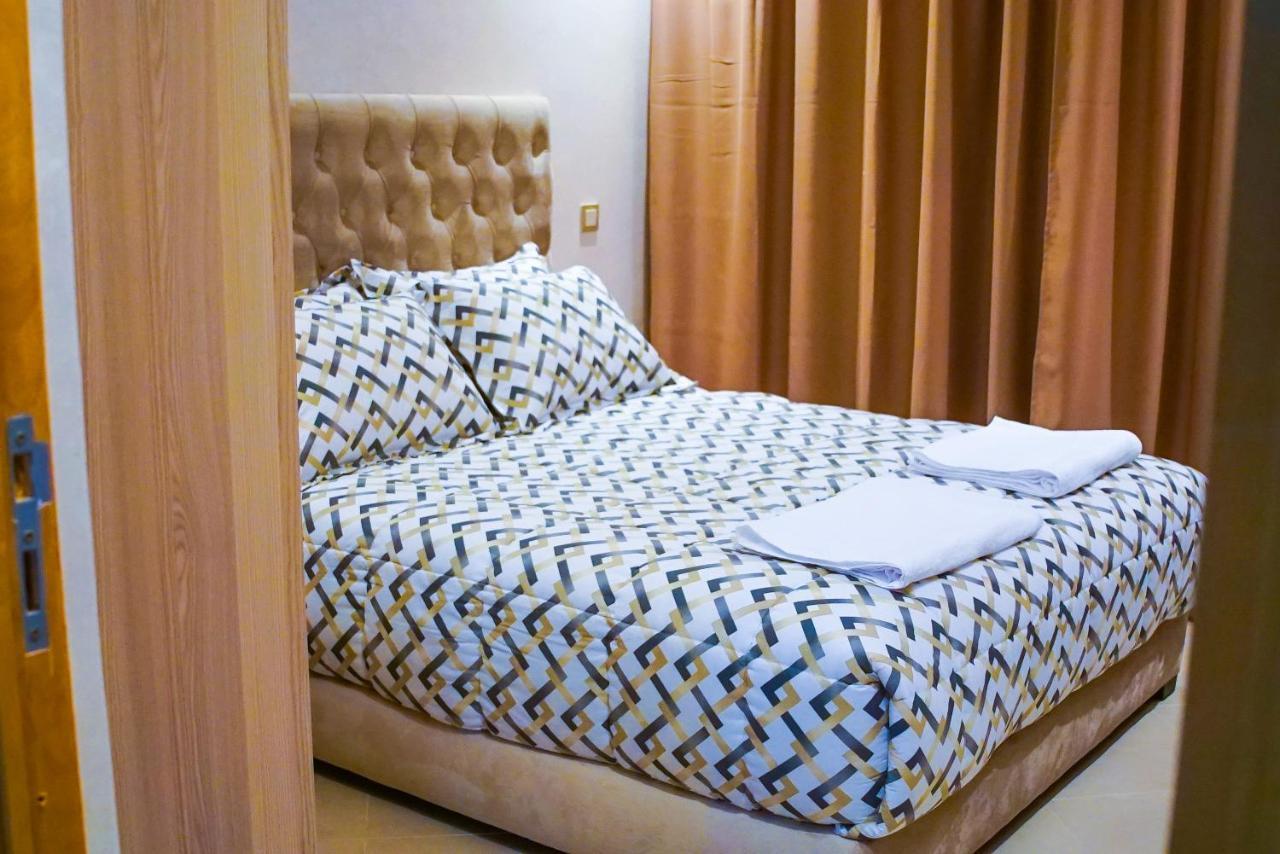Fortune House & Waves Apartment