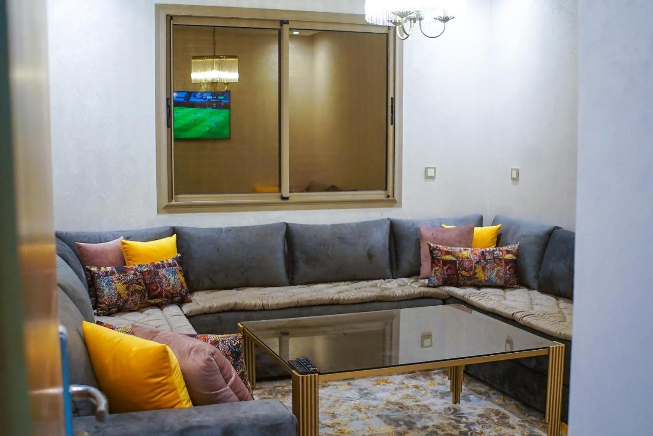 Fortune House & Waves Apartment