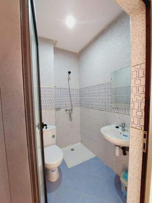 Amoureux De Et Surf Apartment