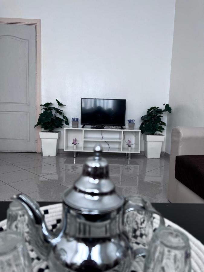 2 Bedroom 10 Minutes From Apartment