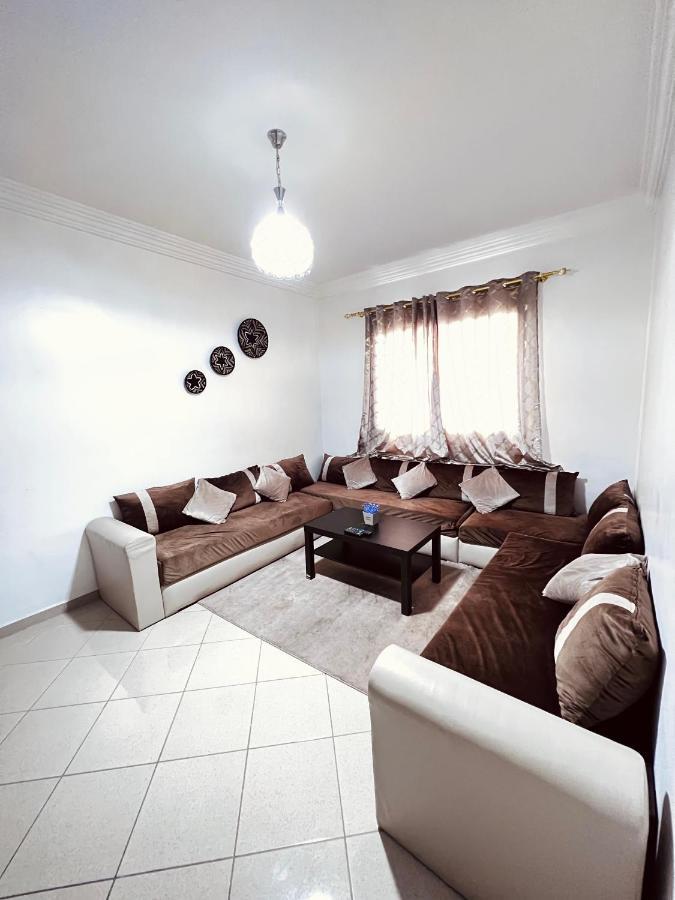 2 Bedroom 10 Minutes From Apartment