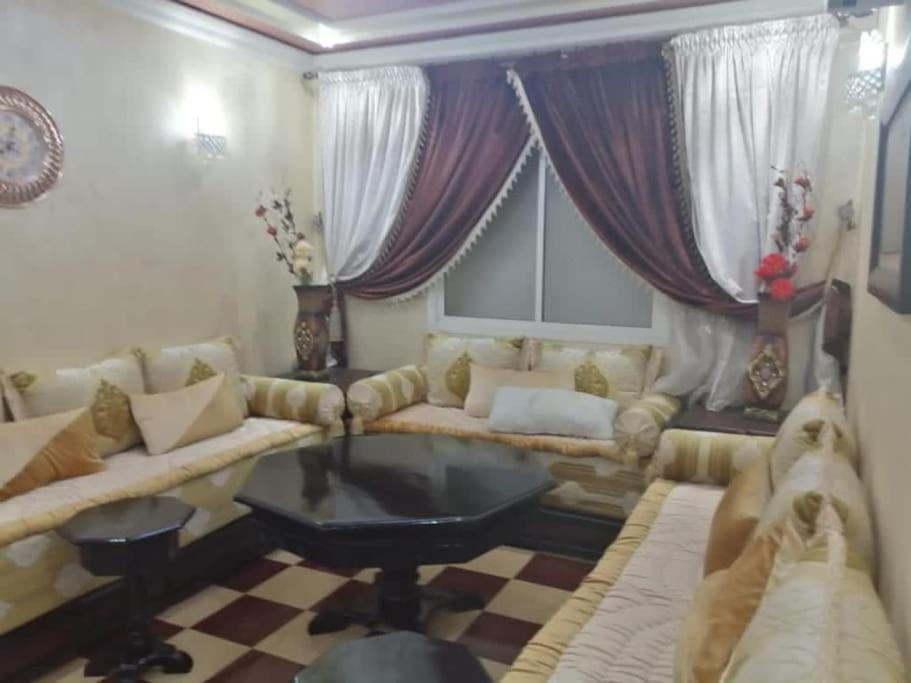 Prestige, Luxe Au Centre Apartment