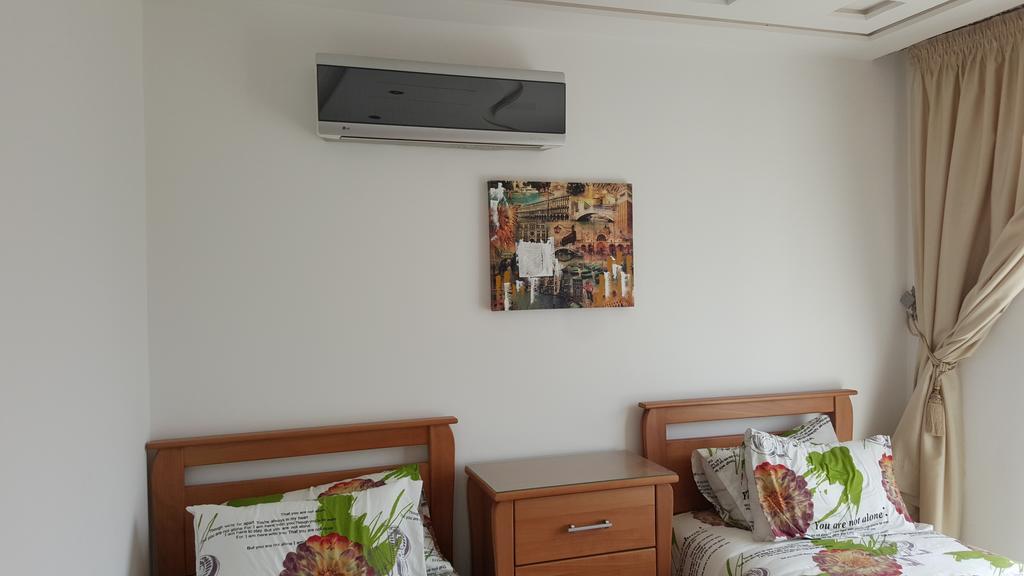 Apartment Hiba *