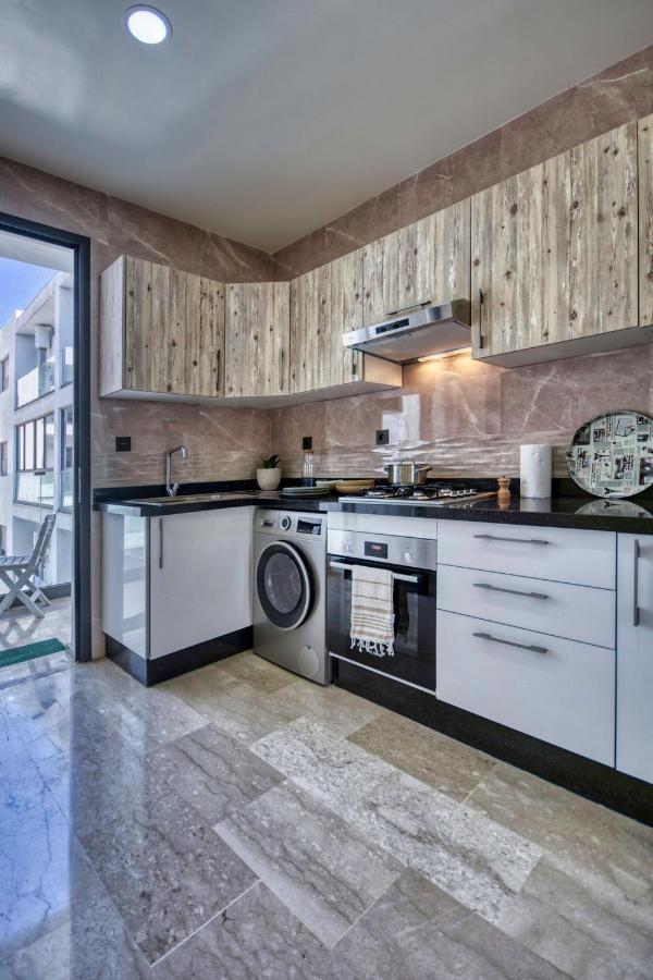 Coastal - Superbe T3 - Piscine - 4 Or 5 Px Apartment Agadir