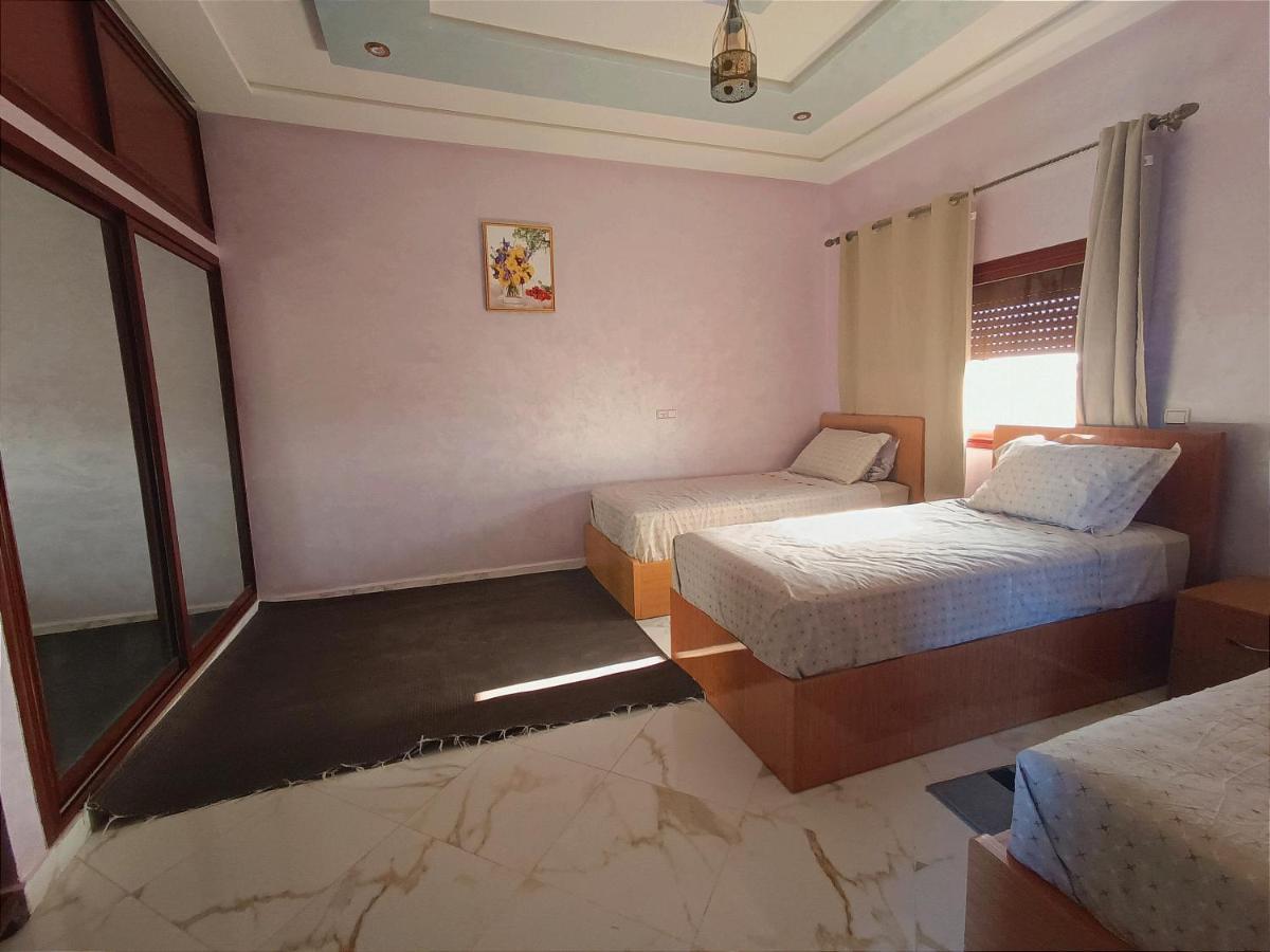 Villa Villa *