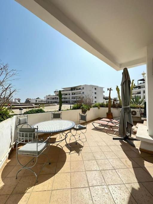 In Marina Apartment *