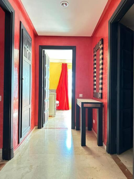 Apartment In Marina *