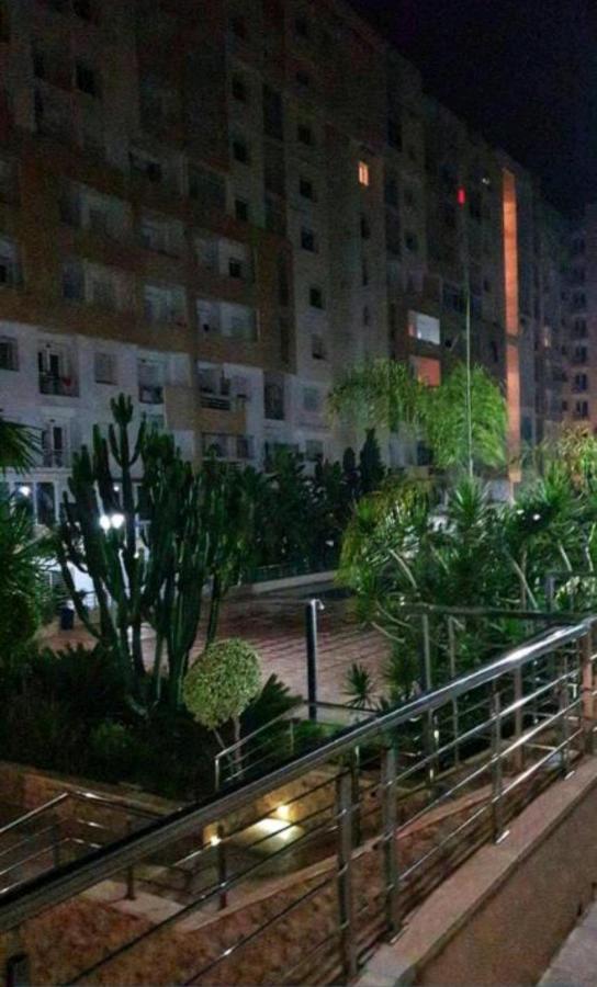 En Résidence Avec Piscine