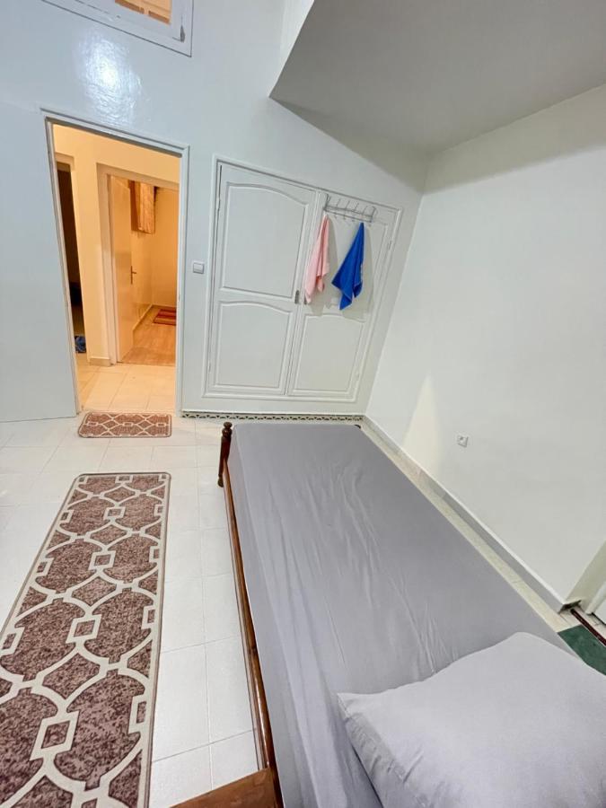 Cente House *