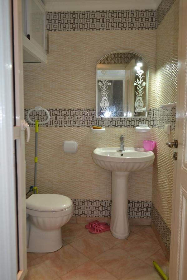 Tres Bien Meuble - Securisee Apartment *