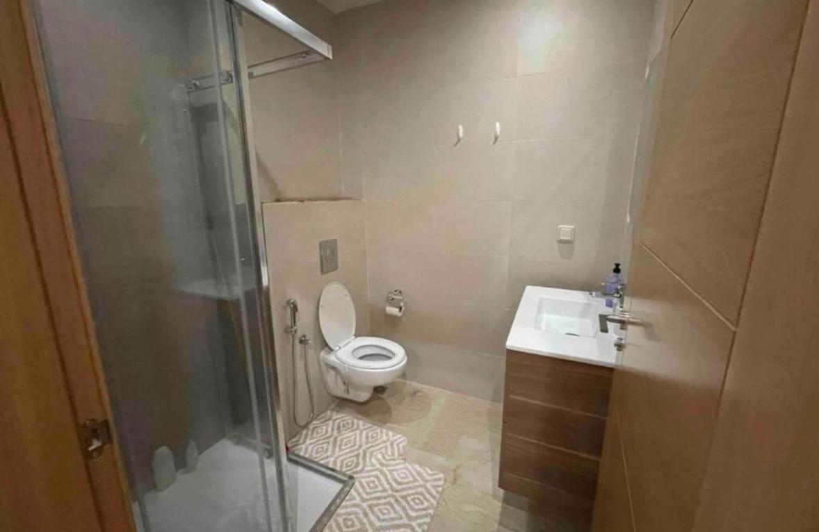 Bay 2 Apartment
