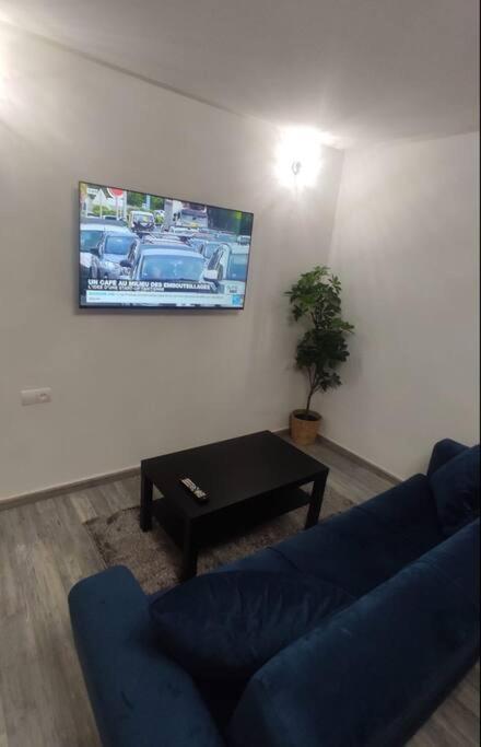 Garconniere Avec Jacuzzi, Parking Prive Et Piscine Apartment Agadir