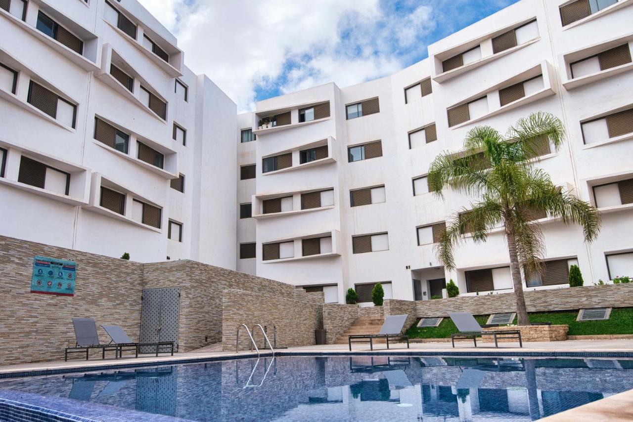 Apartment Luxury 90sqm With Pool Near Wifi Unlimited Optical Fiber
