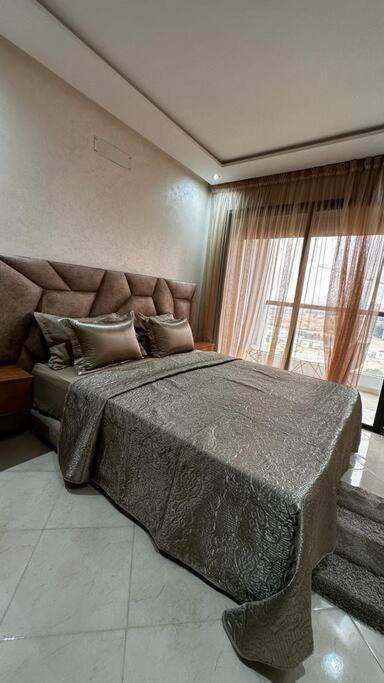 Apartment Anir *