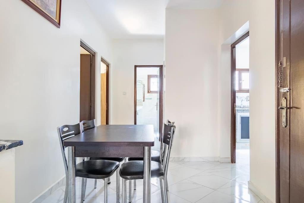 Chaleureux Et Calme, Parking, Jardin Agadir