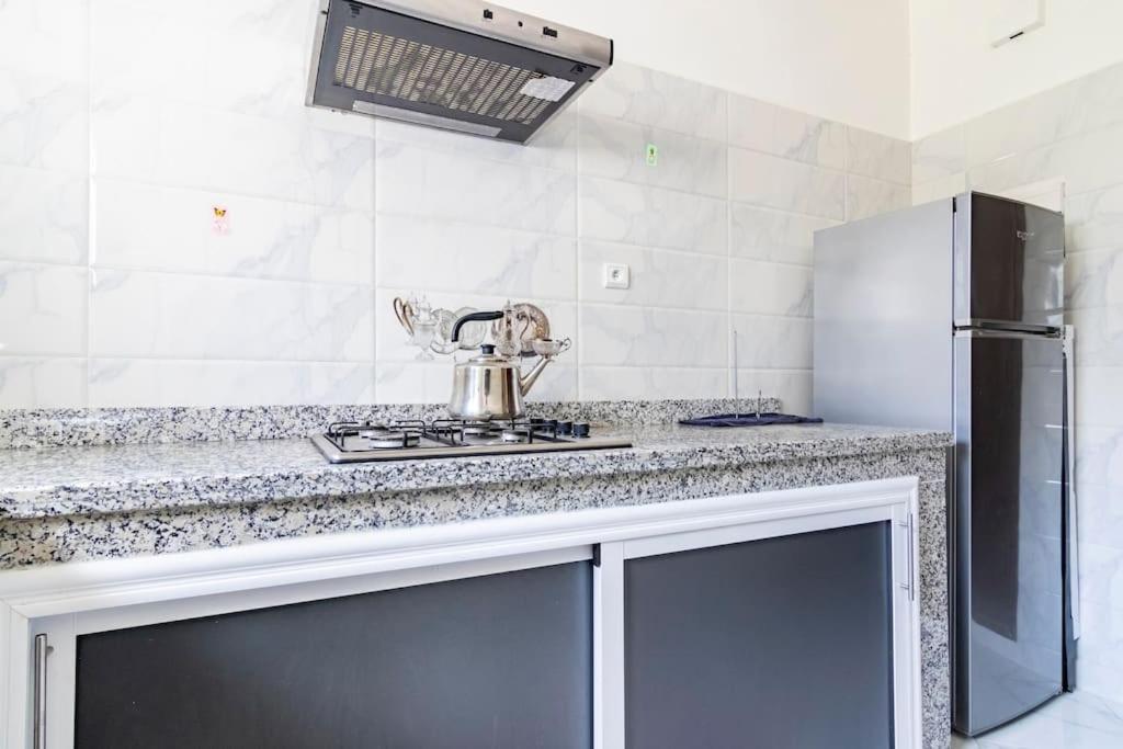 Appartement Chaleureux Et Calme, Parking, Jardin