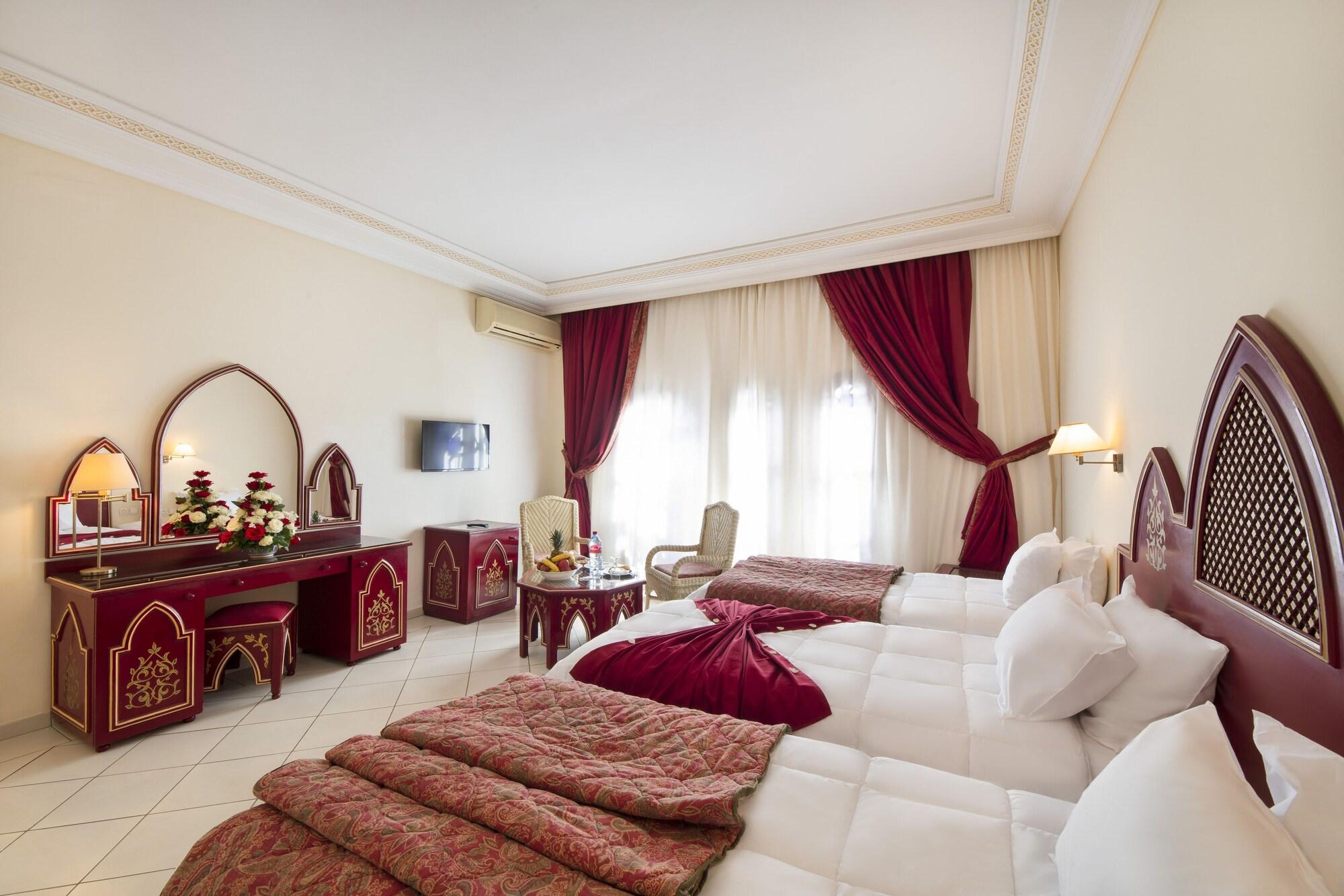 Mogador Al Madina Hotel 4*