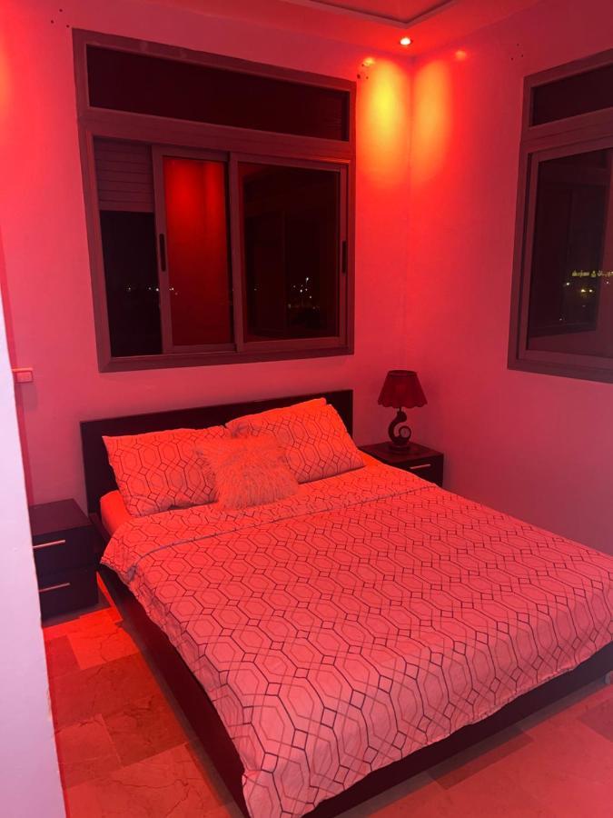 Cityscape Retreat Apartment