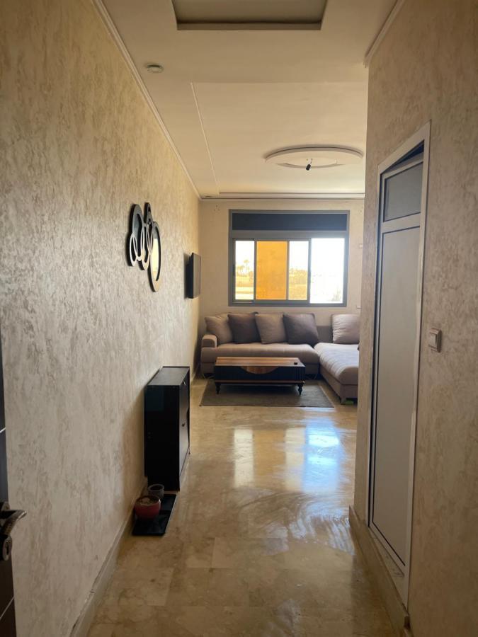 Cityscape Retreat Apartment