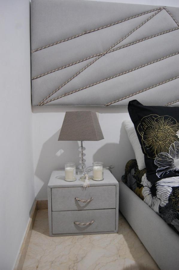Louvra Apartment *