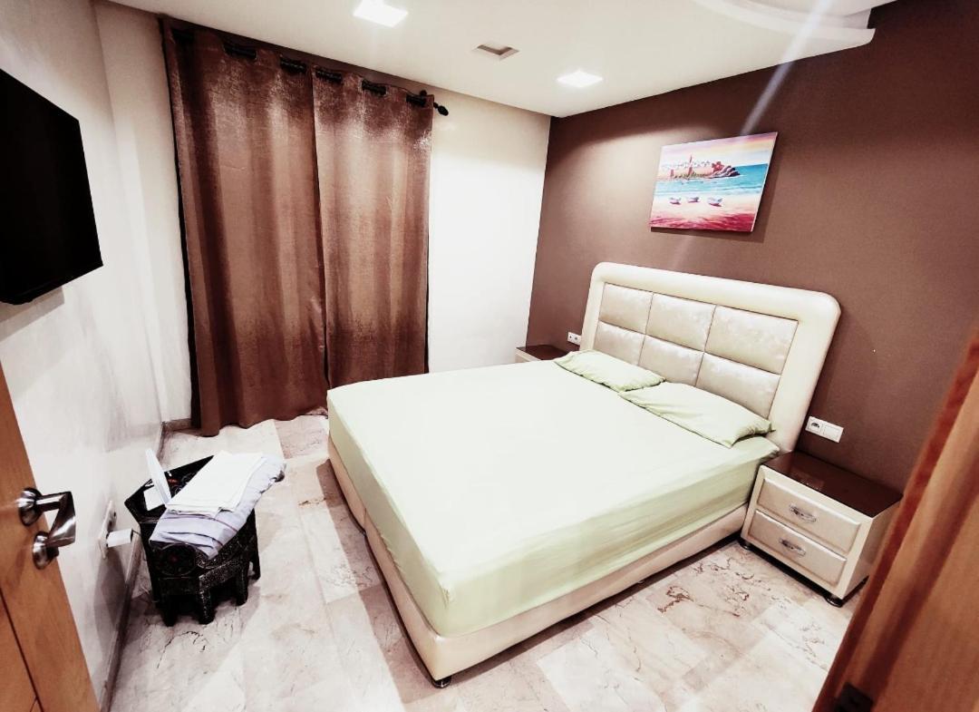 Deluxe Avec Piscine Privee *