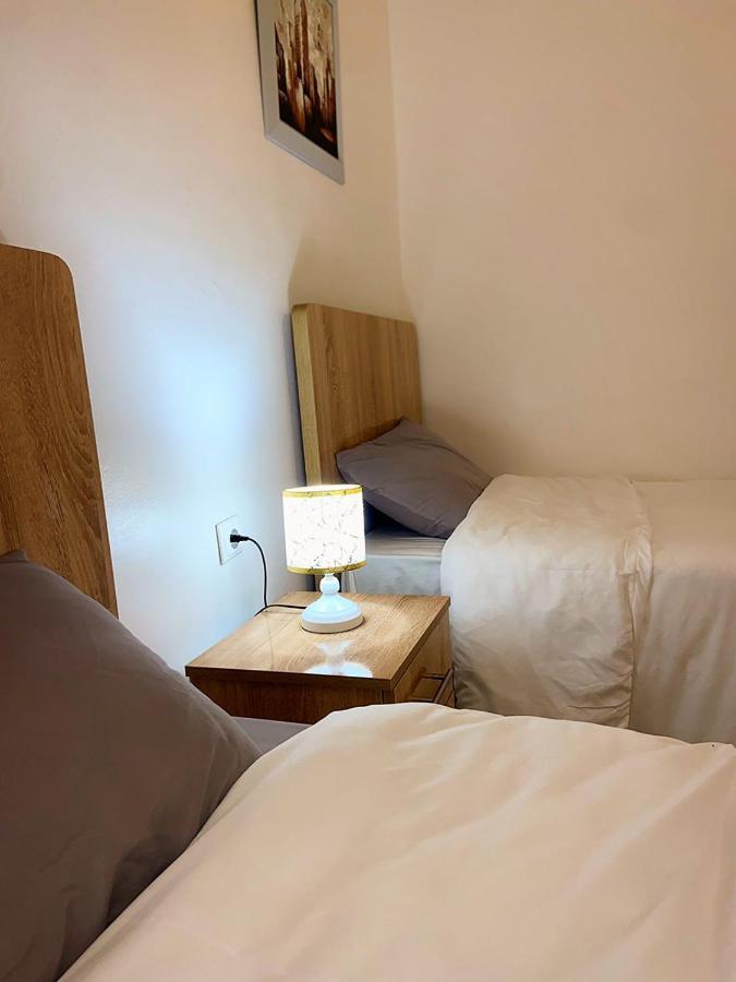 Miftah Essahil Anza Apartment