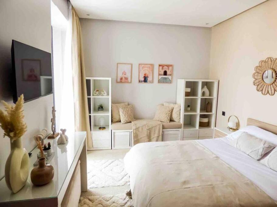Apartment Luxurious Sea-view 2br *