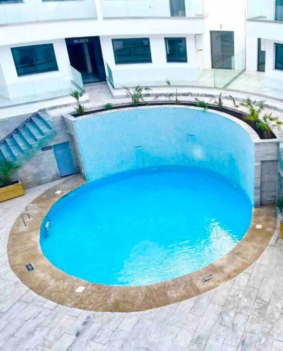 Luxurious Sea-view 2br Apartment
