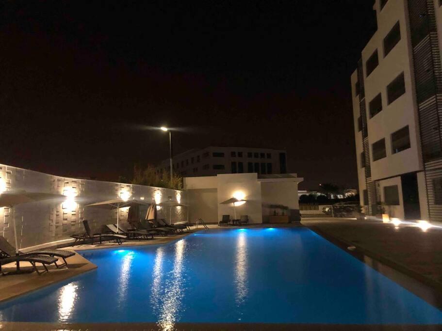 Apartment Luxurious Sea-view 2br *