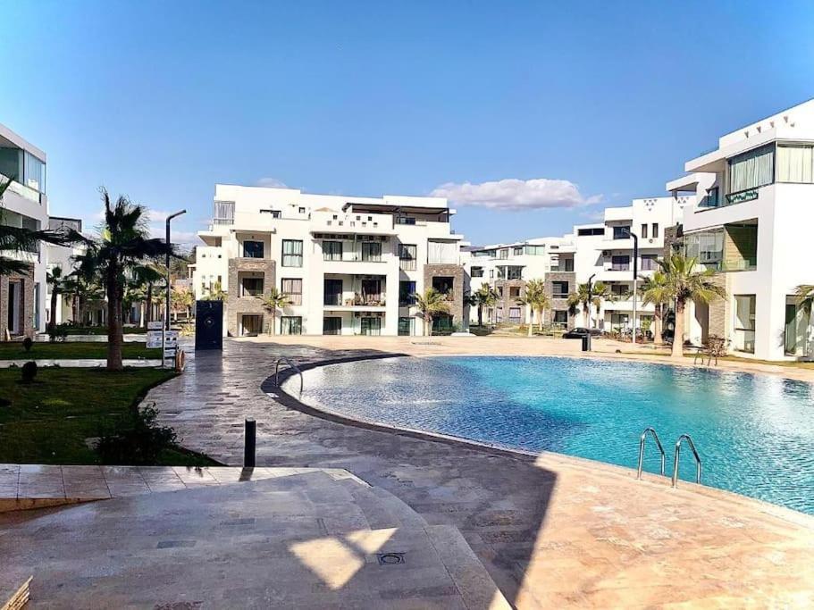 De Luxe ,piscine,parking,terrasse Agadir