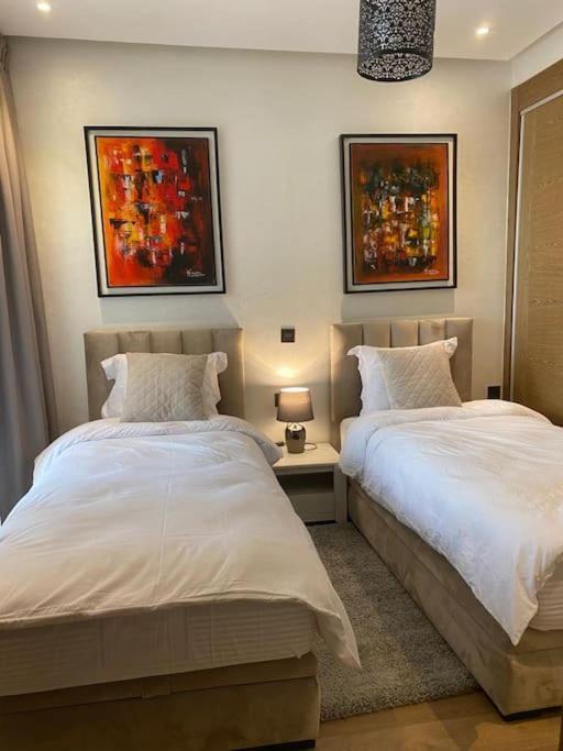 De Luxe ,piscine,parking,terrasse * Agadir