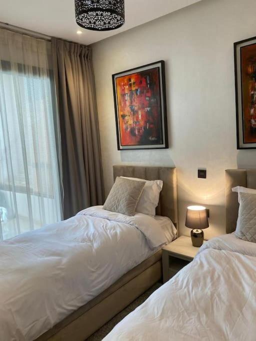 De Luxe ,piscine,parking,terrasse Apartment Agadir