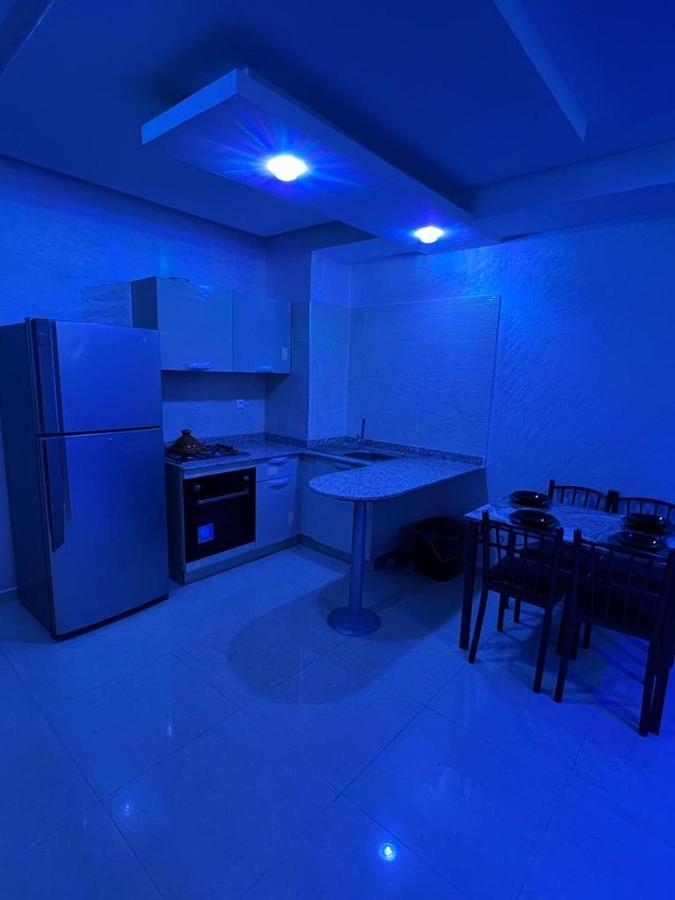 Guelizma's Luxury Self Check In 15 Mins To Marina Free Parking . Apartment Agadir