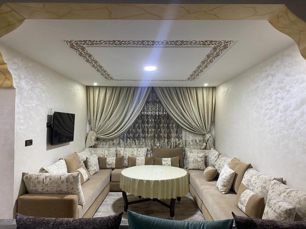 Chic 3 Bed In Heart Of *