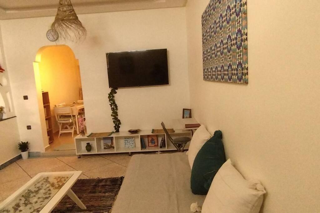 Tambarkiyt House - Aourir Apartment