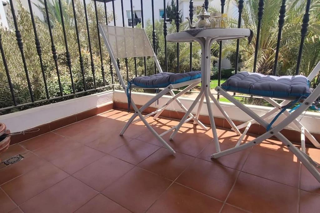 Marina Vue Piscine