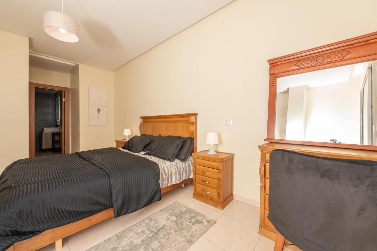 En Résidence Avec Piscine Appartement *