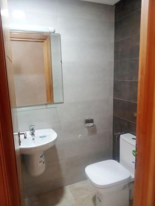 Tres Lumineux Et Tres Propre Spacieux Agadir