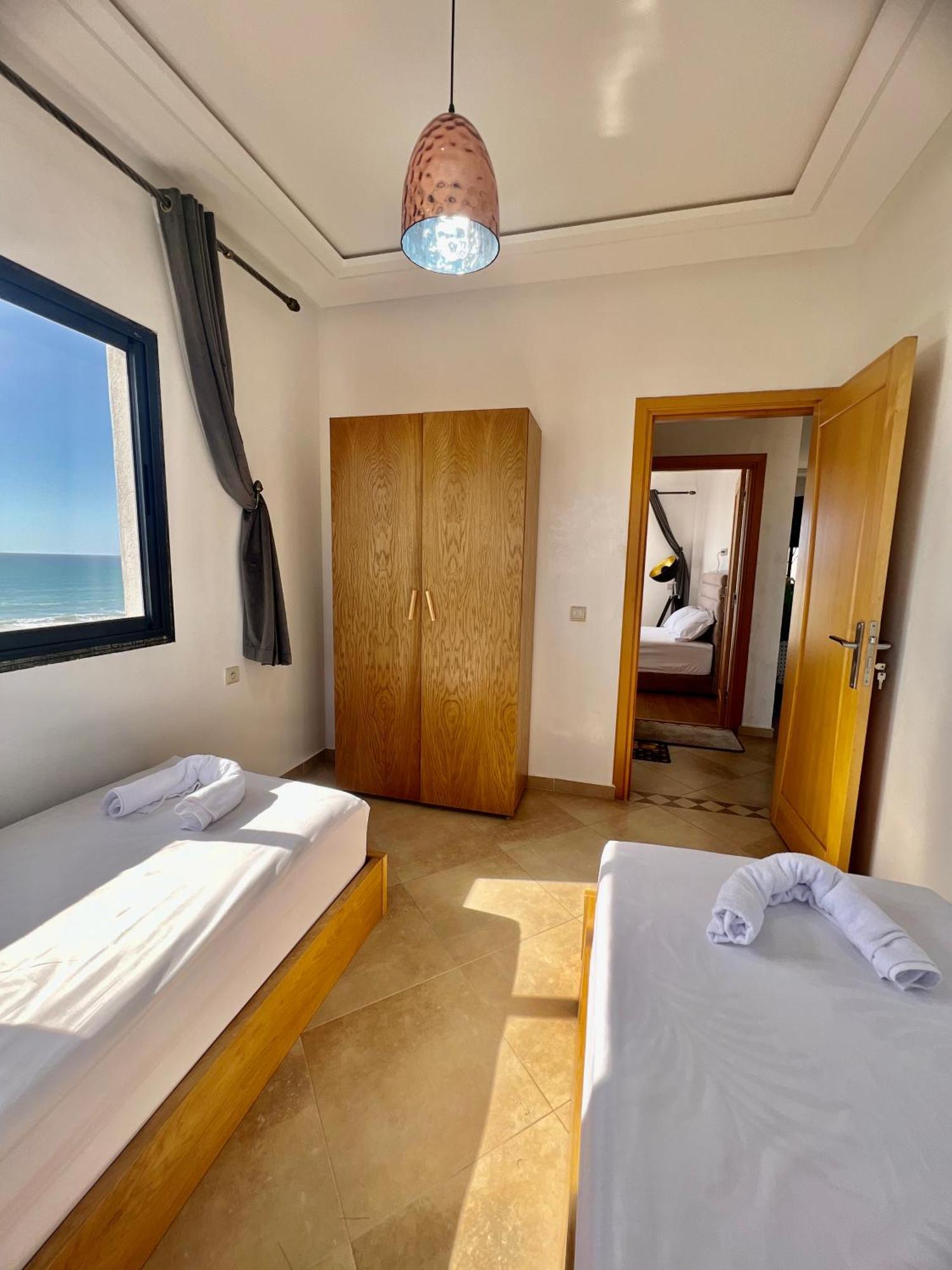 Baya House Sea View *