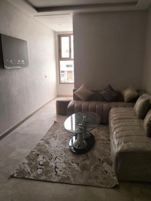 Tres Lumineux Et Tres Propre Spacieux Agadir